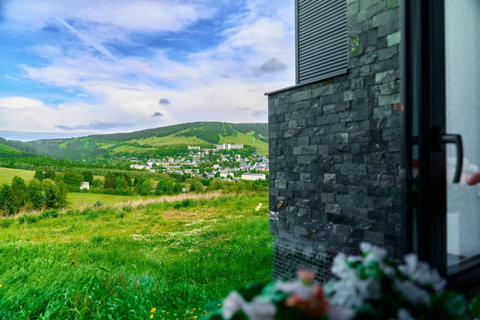 Appartamento Vyhledy Bez Hranic By Mountain Ways Loučná pod Klínovcem Esterno foto